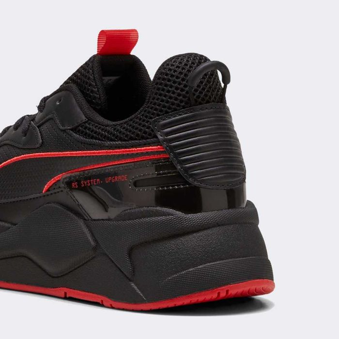 Чоловічі кросівки PUMA SCUDERIA FERRARI RS-X SNEAKERS (307818 01)