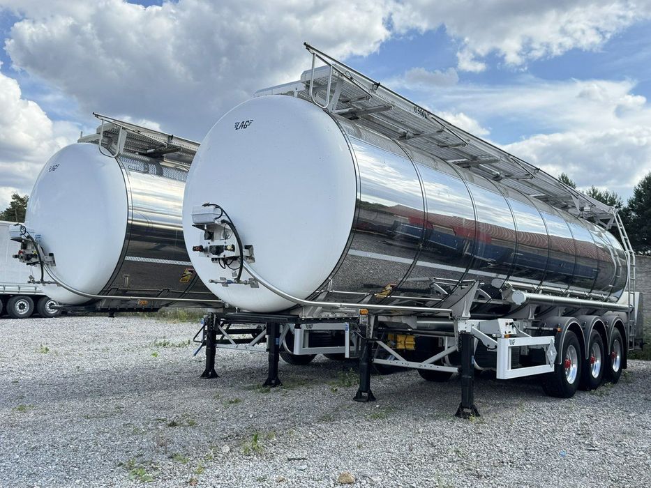 Lag Spożywcza Magyar Izolowana Webasto Pompa Elektryczna do Zrzutu  3-Komory 32.000litrów (10.5/7/14.5/) Pełna Instalacja i Filtr Sterylny