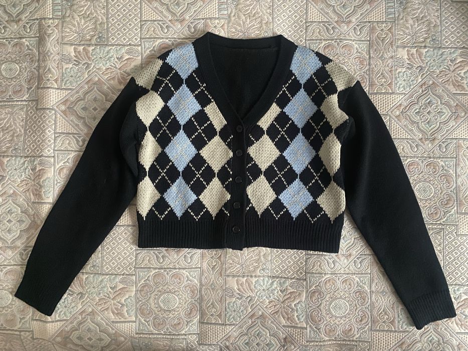 Кофта кардиган кроп вʼязана як в пінтерест