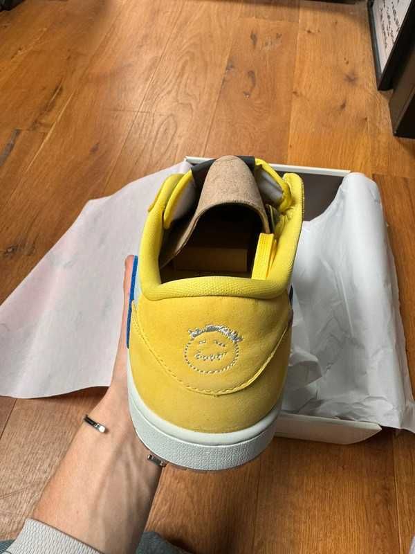 Travis Scott x Jordan Air Jordan 1 Low OG Canary Yellow R.40