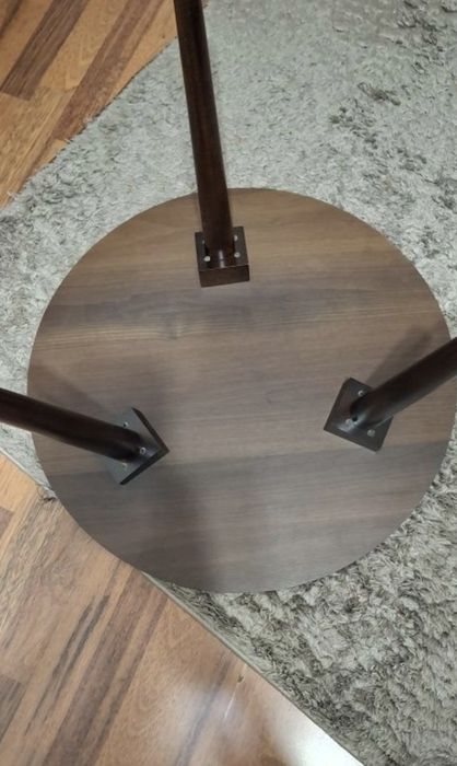 Продам круглый стол