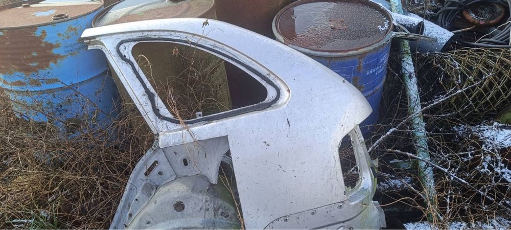 Задня чверть skoda fabia універсал