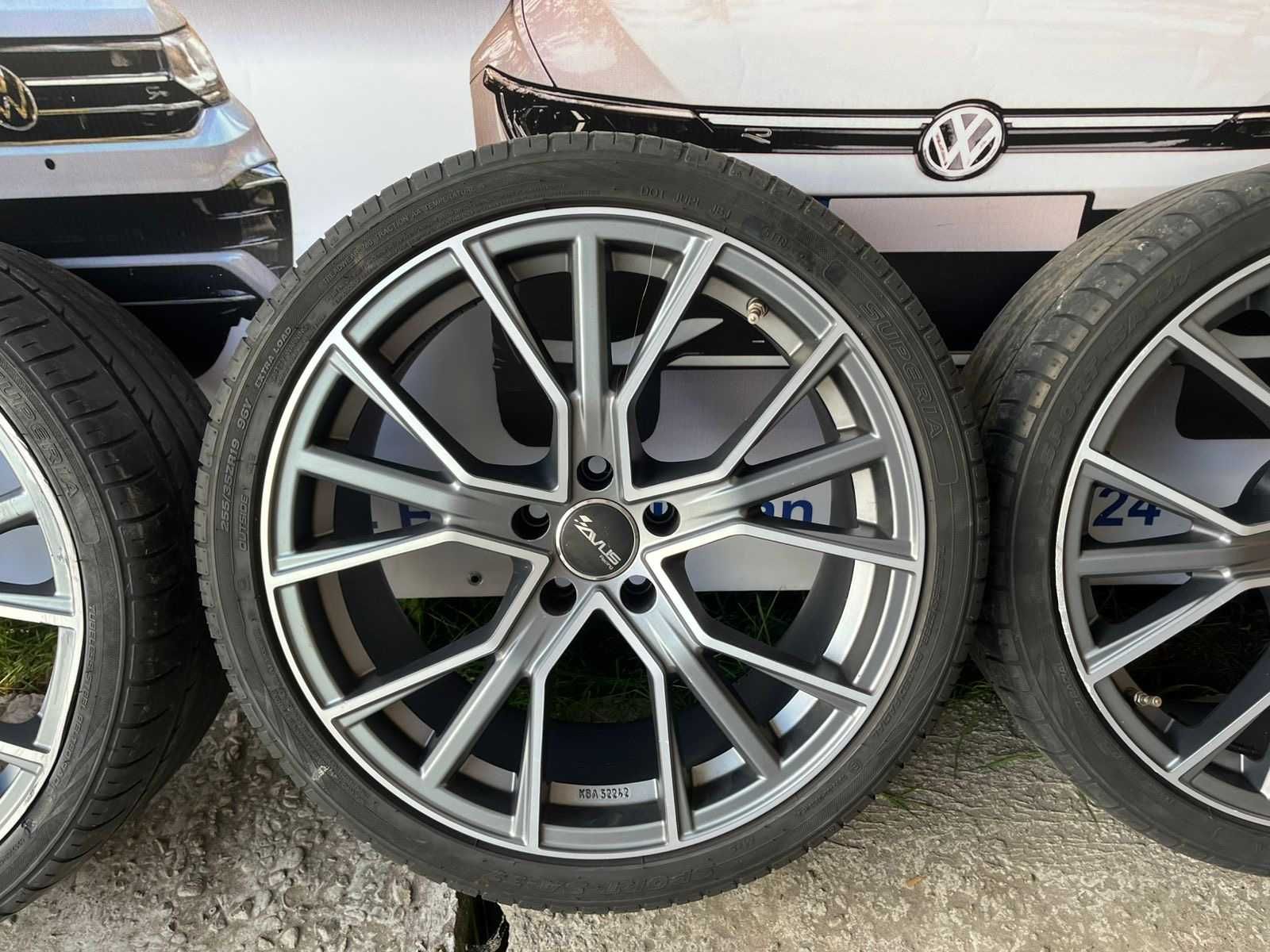 Титанові дискі Audi A4 B9 A5 8.5jx19h2 5/11266.6 ET30 kba52262 R19