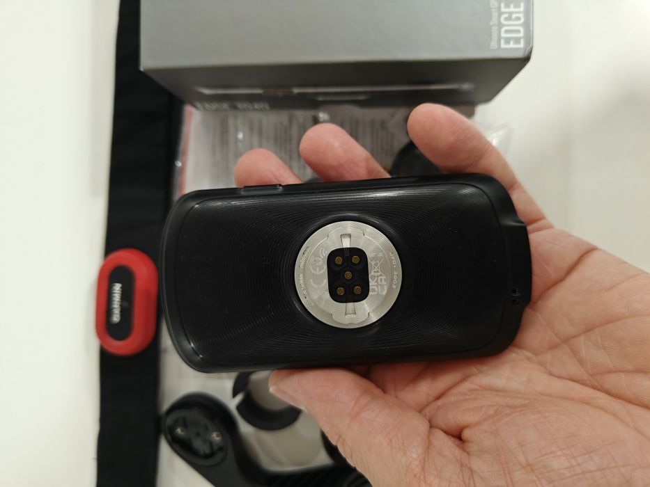 Garmin Edge 1040 + Banda Garmin hrm