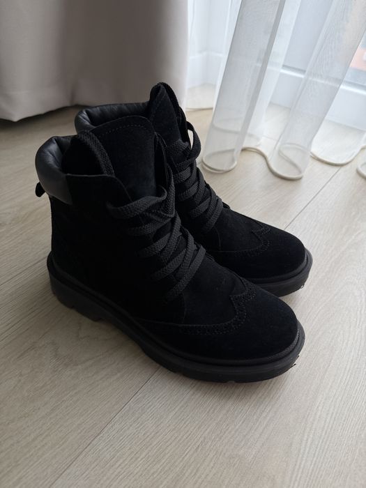 Чорні ботинки демісезон черевики жіноче взуття натуральна замша