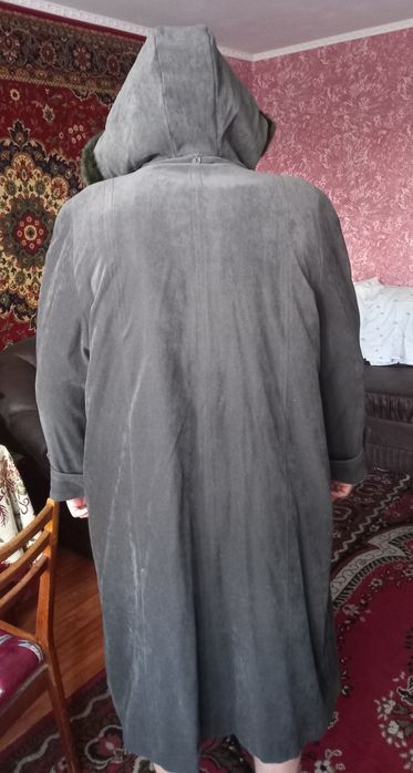 Женская шуба, зимнее пальто, плащ