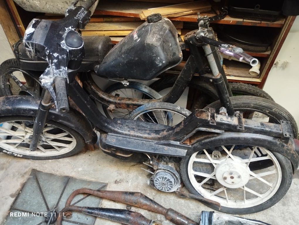 Peugeot moto vespino
