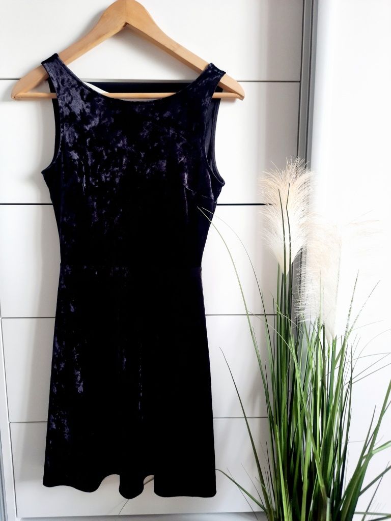 Czarna sukienka H&M S 36