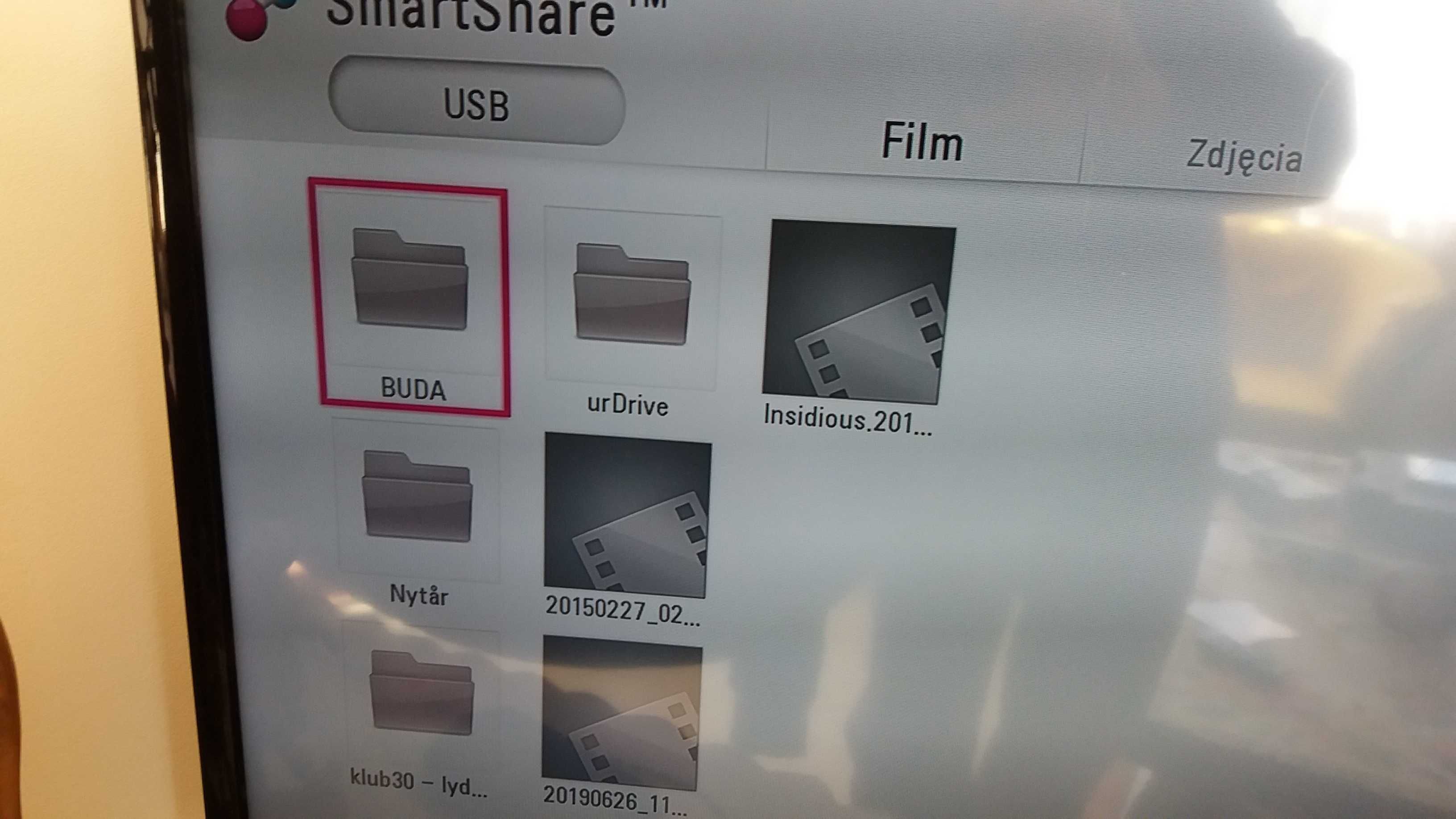 LG Blu-Ray BP250 DVD USB + Pilot Karbon BluRay