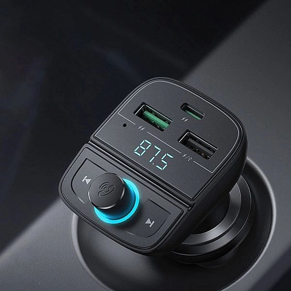 Ugreen Transmiter Fm Bluetooth 5.0 ładowarka samochodowa Mp3/3x Usb Tf