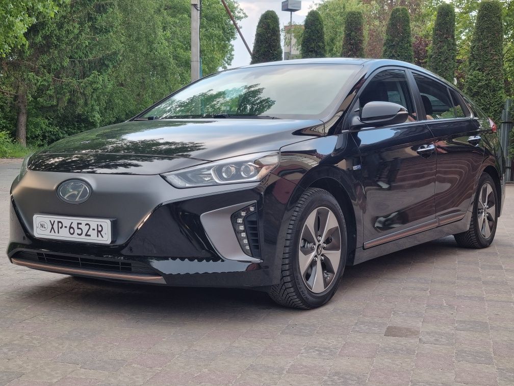 Електромобіль Hyundai Ioniq 28kw FULL PREMIUM + SOH100%