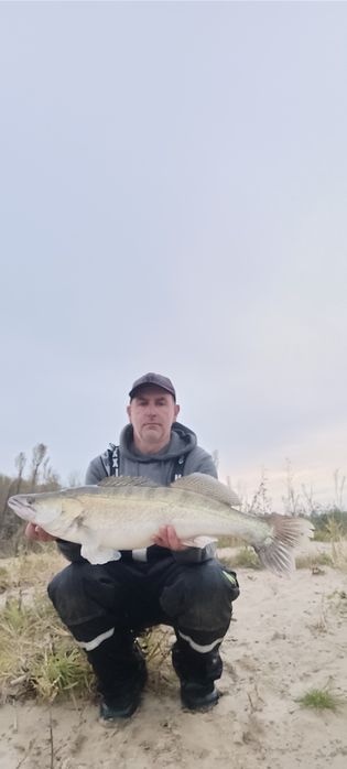 Domek na  Mikołajki z jacuzzi  blisko Warszawy nad rzeką - Romek