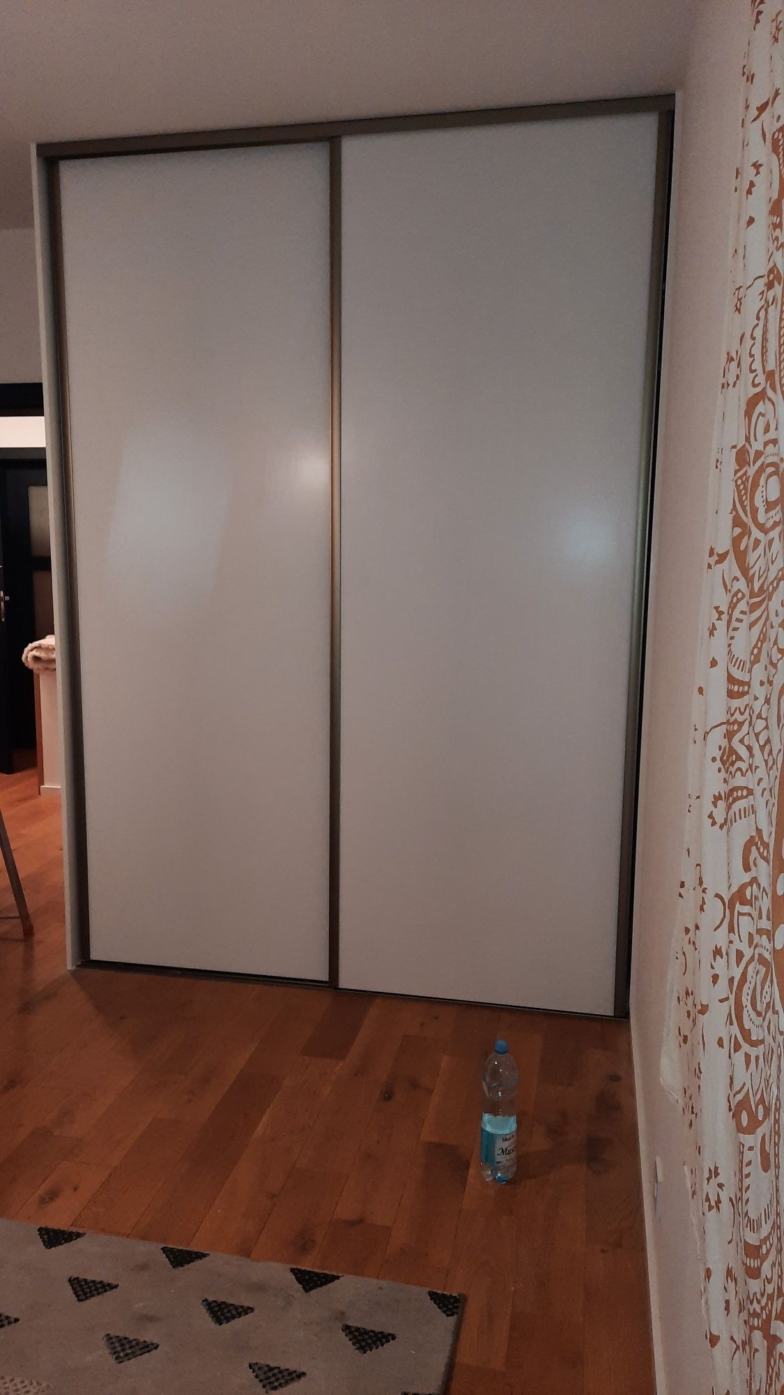 Usługa, Meble na wymiar, Szafy, Garderoby