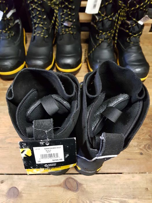 Buty robocze DAKOTA rozm 43 wkł 28 cm S3