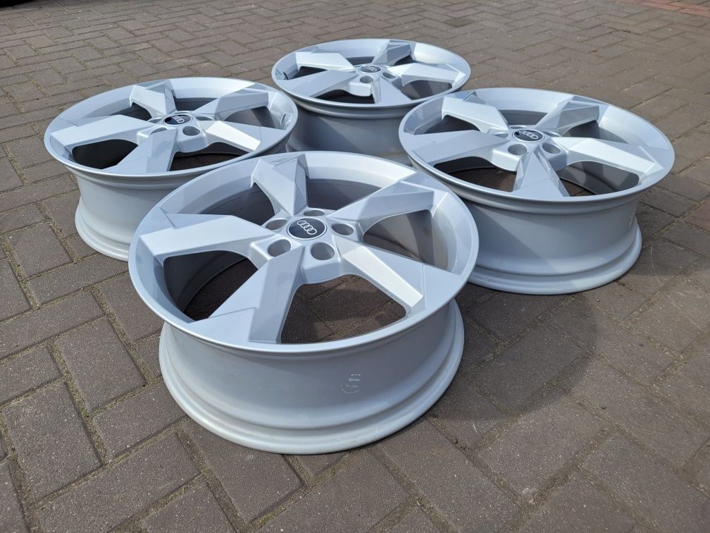 Felgi Alu Oryginał AUDI A7 C7 C8 Q3 Q5 A6 A8 5x112 19 Cali 7J ET 43