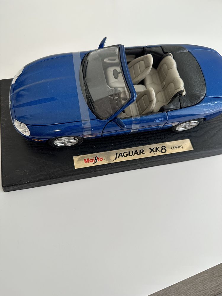 Автомодель Jaguar XK8, Машинка Jaguar XK8, Maisto 1996