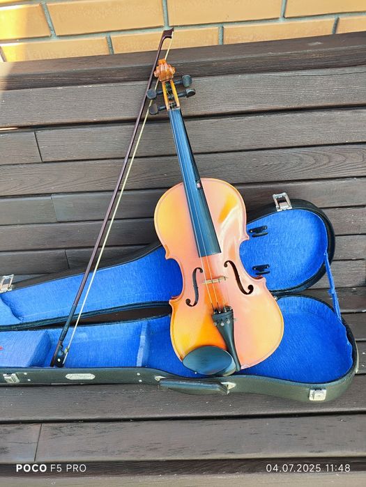 Вінтажна скрипка SkyLark MV:001 Violin 4/4 кейс оригінал
