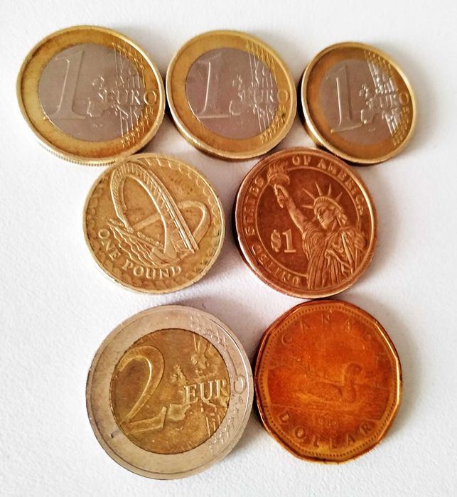 Монета 1+2 евро фунт доллар злотый Германия Канада США