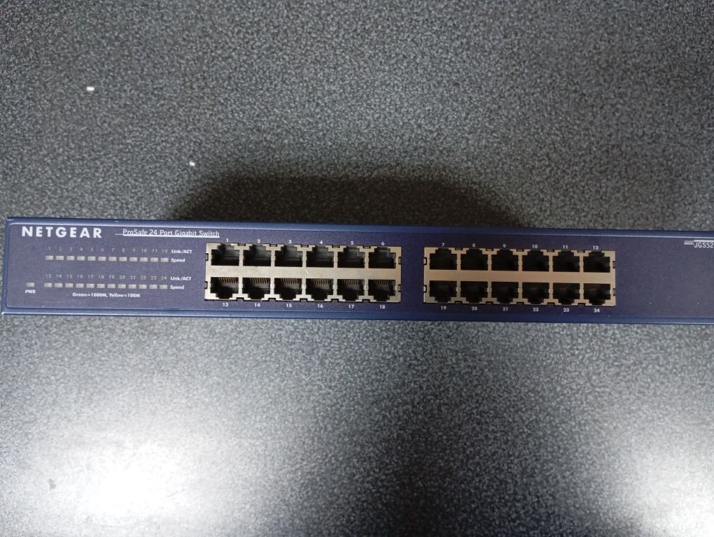 Netgear JGS524 — Коммутатор неуправляемый Gigabit Ethernet
