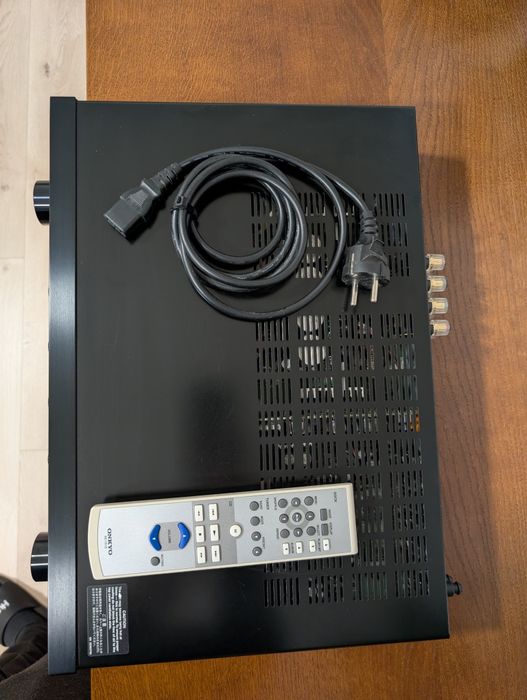 Wzmacniacz Onkyo A-5VL Dual mono, PILOT, DAC Burr Brown, gramofon MM