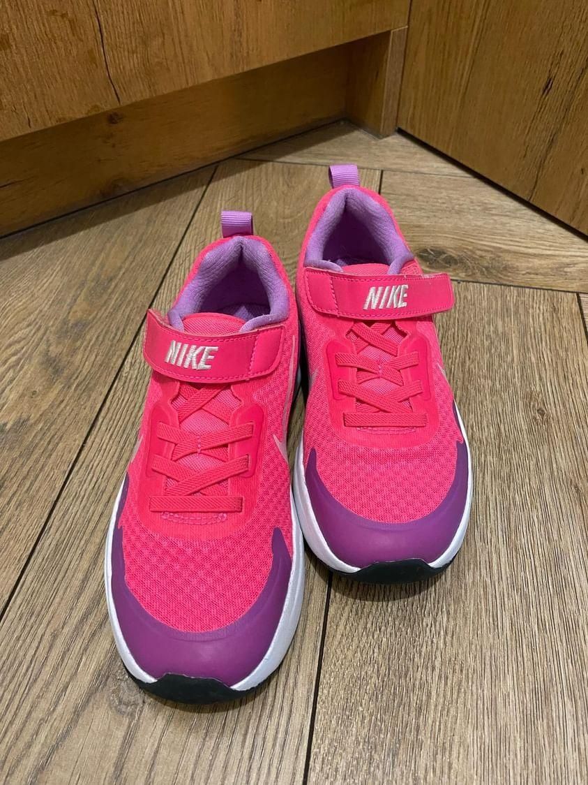 Dziecięce buty sportowe Nike