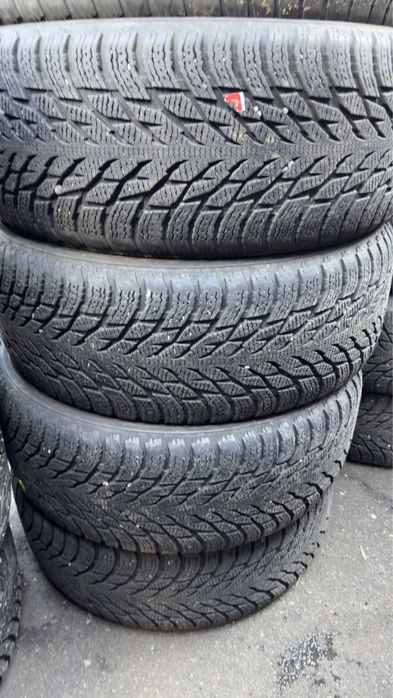 255/50/20 Nokian Hakkapeliitta R3,+ 245/50/20 ,+255/45/20