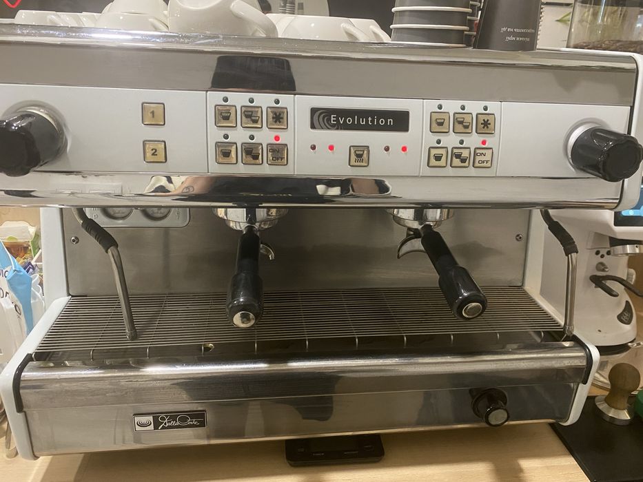 Професійна кавомашина Della Corte Evolution