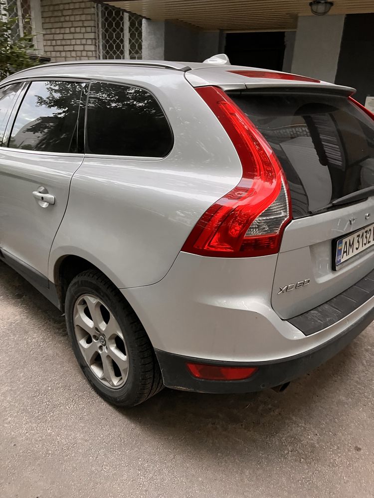 Авто Volvo XC60