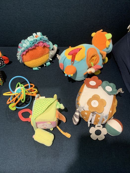 Гризунці прорізувачі брязкальця на візочок жираф Софі банан пульт