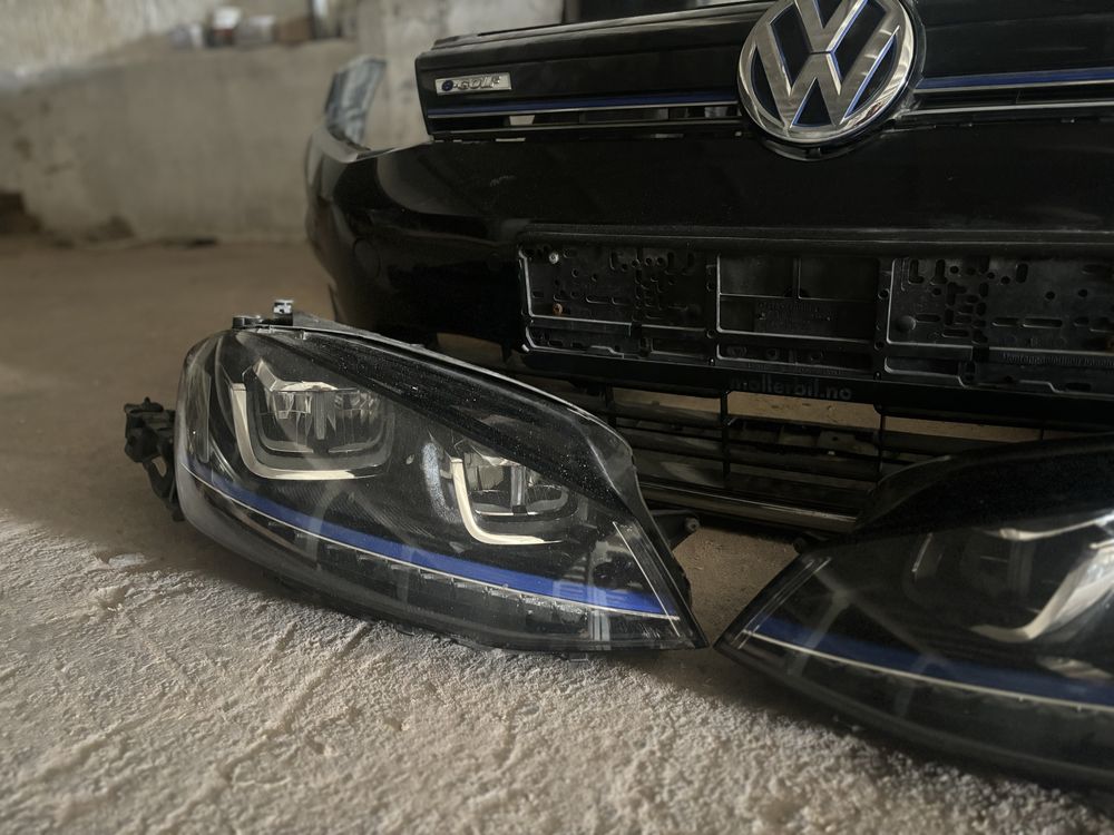 Телевізор фара крило бампер решітка радіатор VW E-Golf цвет LC9X