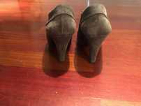 botins cinza esverdeado em camurça/ pele    BAGATT forrados a pelo  35