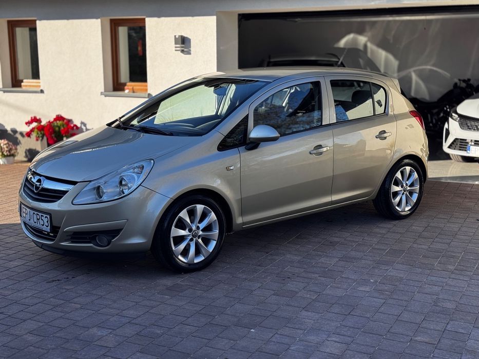 Opel Corsa Opel Corsa D 1.2b 2009 Hak