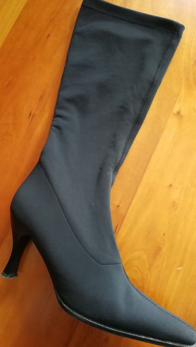 Impecáveis Botas altas  em lycra n.37 pretas