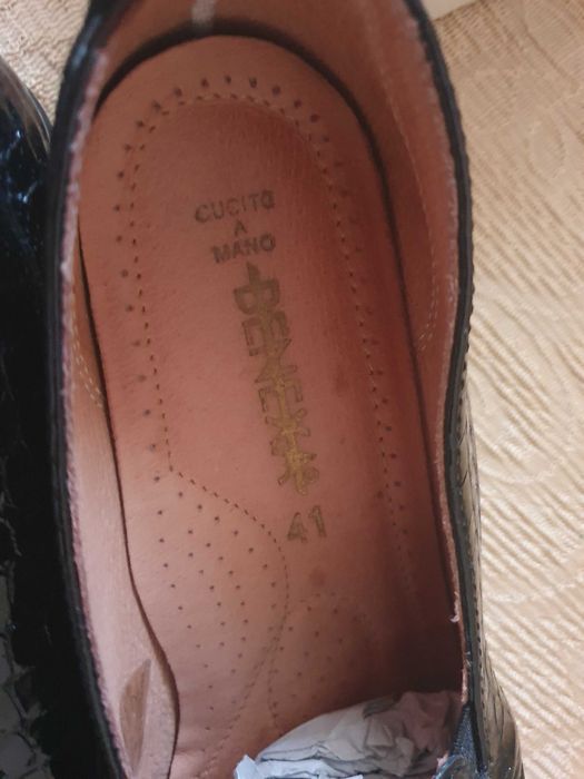 Макасіни жіночі шкіра.кросівкиПродам жіноче шкіряне ортопедичне. 3 па