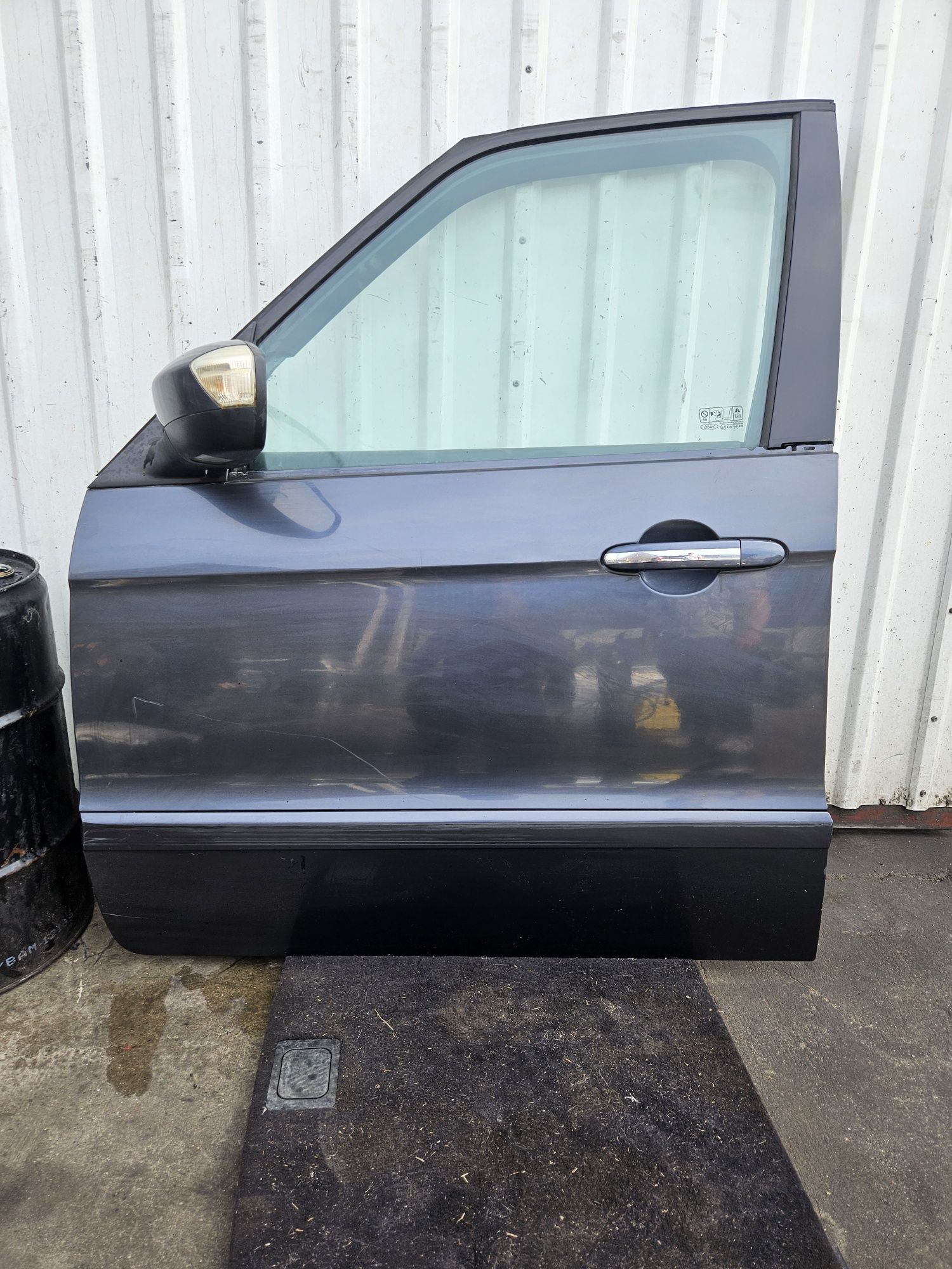 Drzwi lewy przód Ford Galaxy Mk3 kolor X6