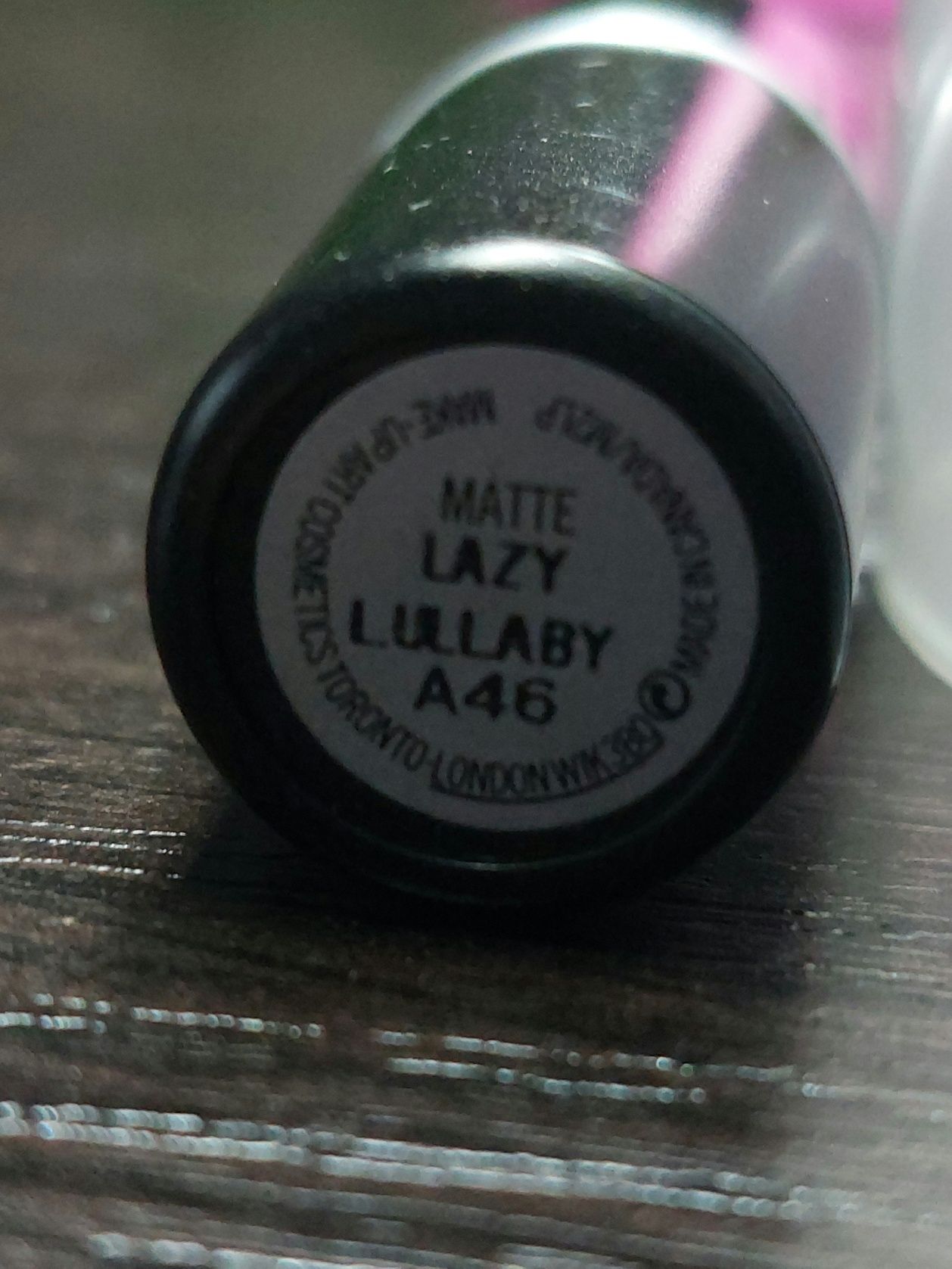 Mac - Lazy Lullaby, Matte Lipstick. Matowa szminka, pomadka do ust.