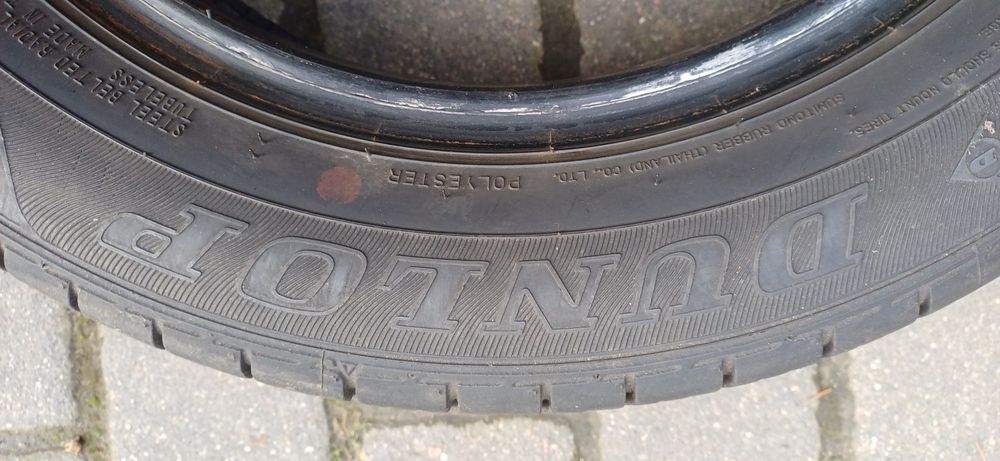 165/65R14 DUNLOP , dwie używane opony letnie.