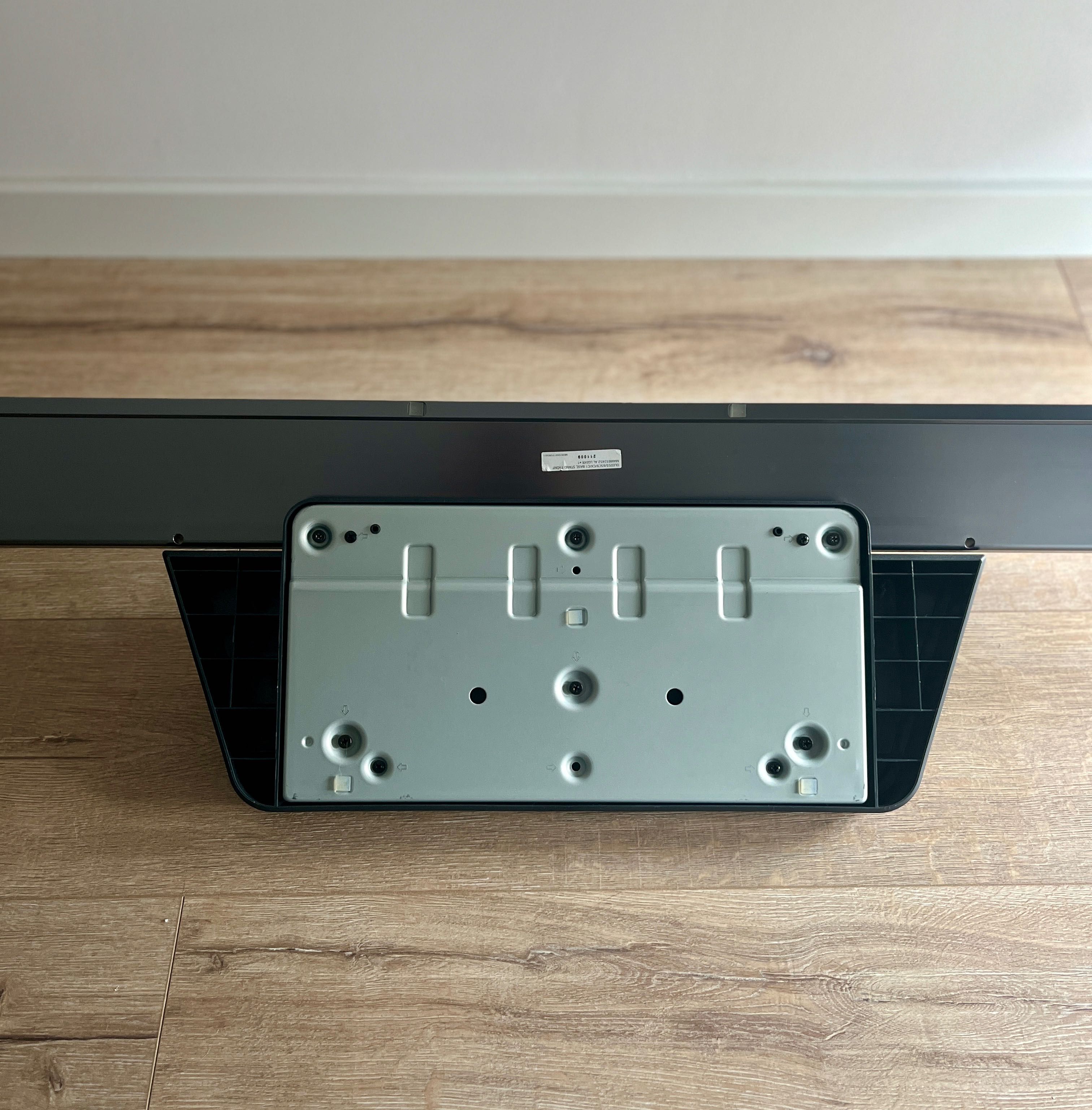 Base de TV LG C1 65” ou 55” NOVA