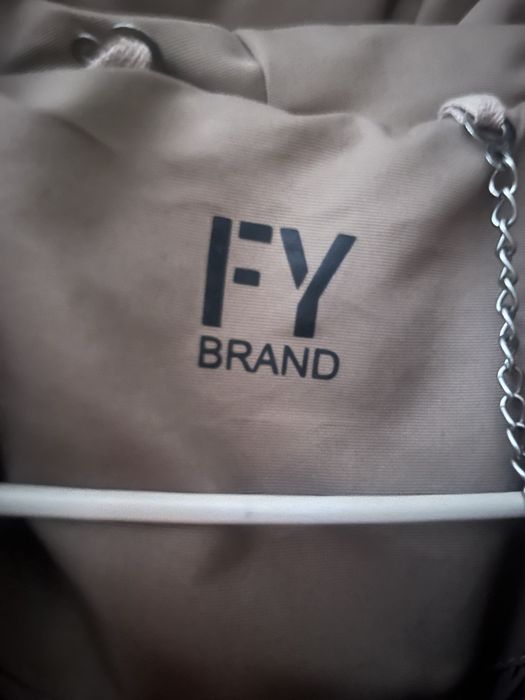 Пуховик пальто плащ жіночий зима беж біо пух розмір с