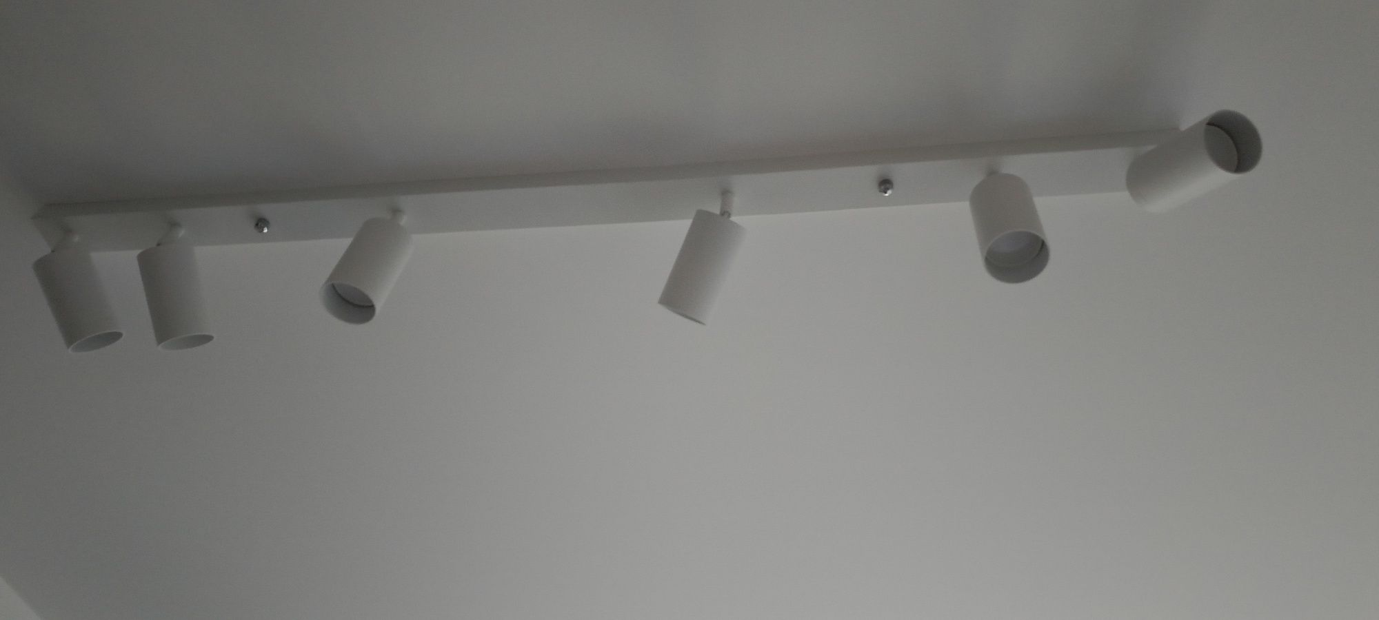 Sprzedam lampy biala i srebrną