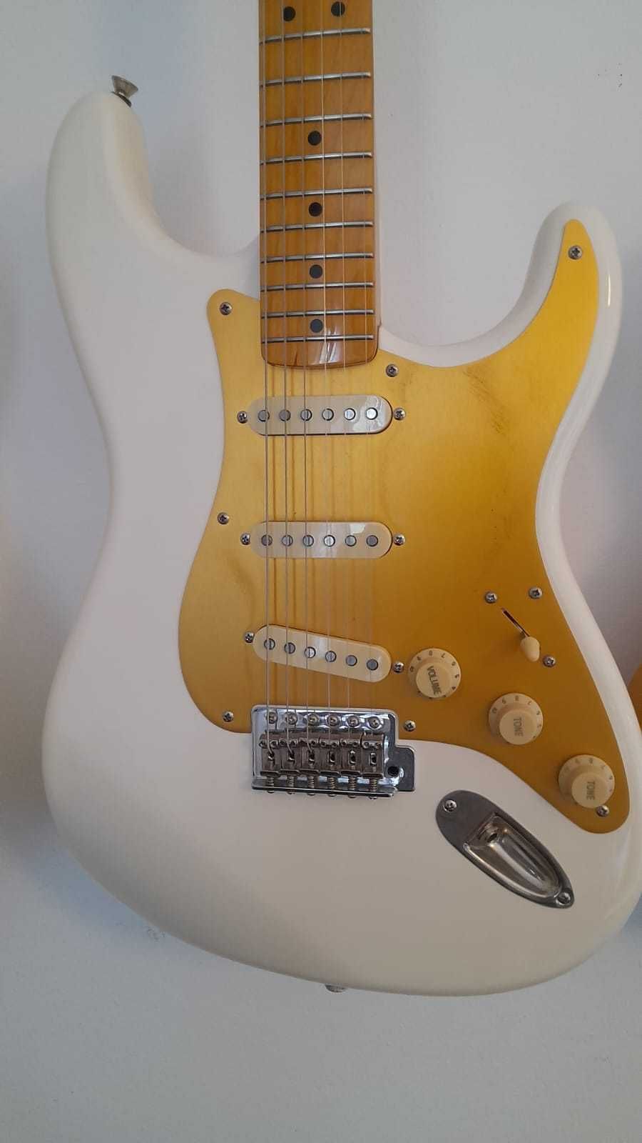 Guitarra elétrica Fender Squier Classic Vibe Stratocaster 50S