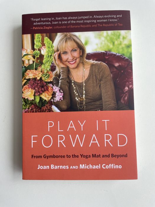 Livro - Play it Forward
