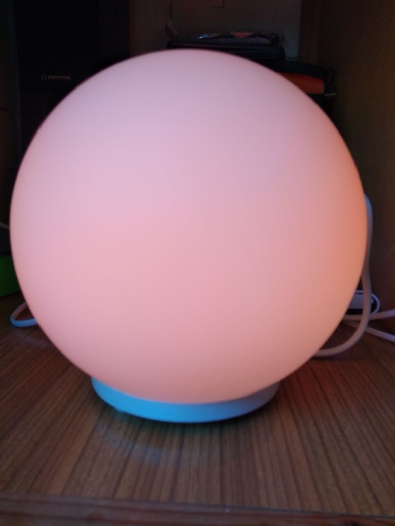 Lampka nocna led rgb na pilota