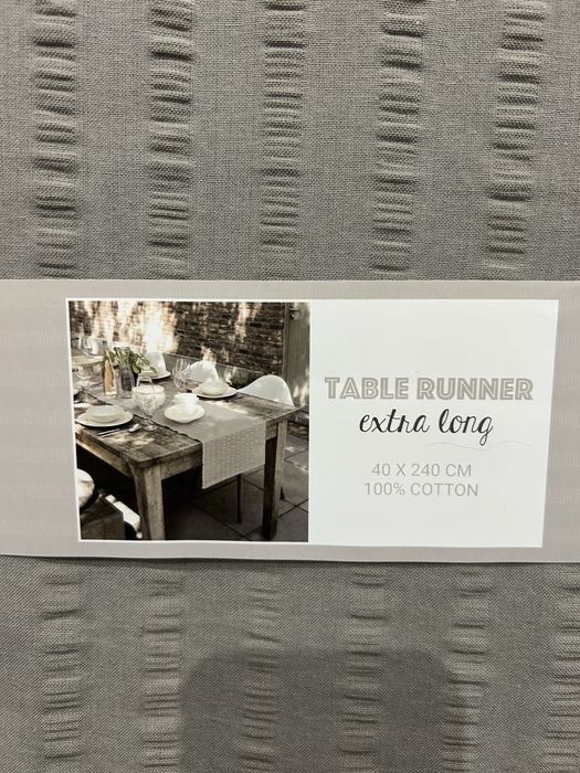 Nowy bieżnik stołowy szary 40 x 240 nr.6964