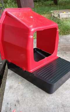 Гнездо для кур-несушек с яйцесбором защищенным, большое, на 4 отсека