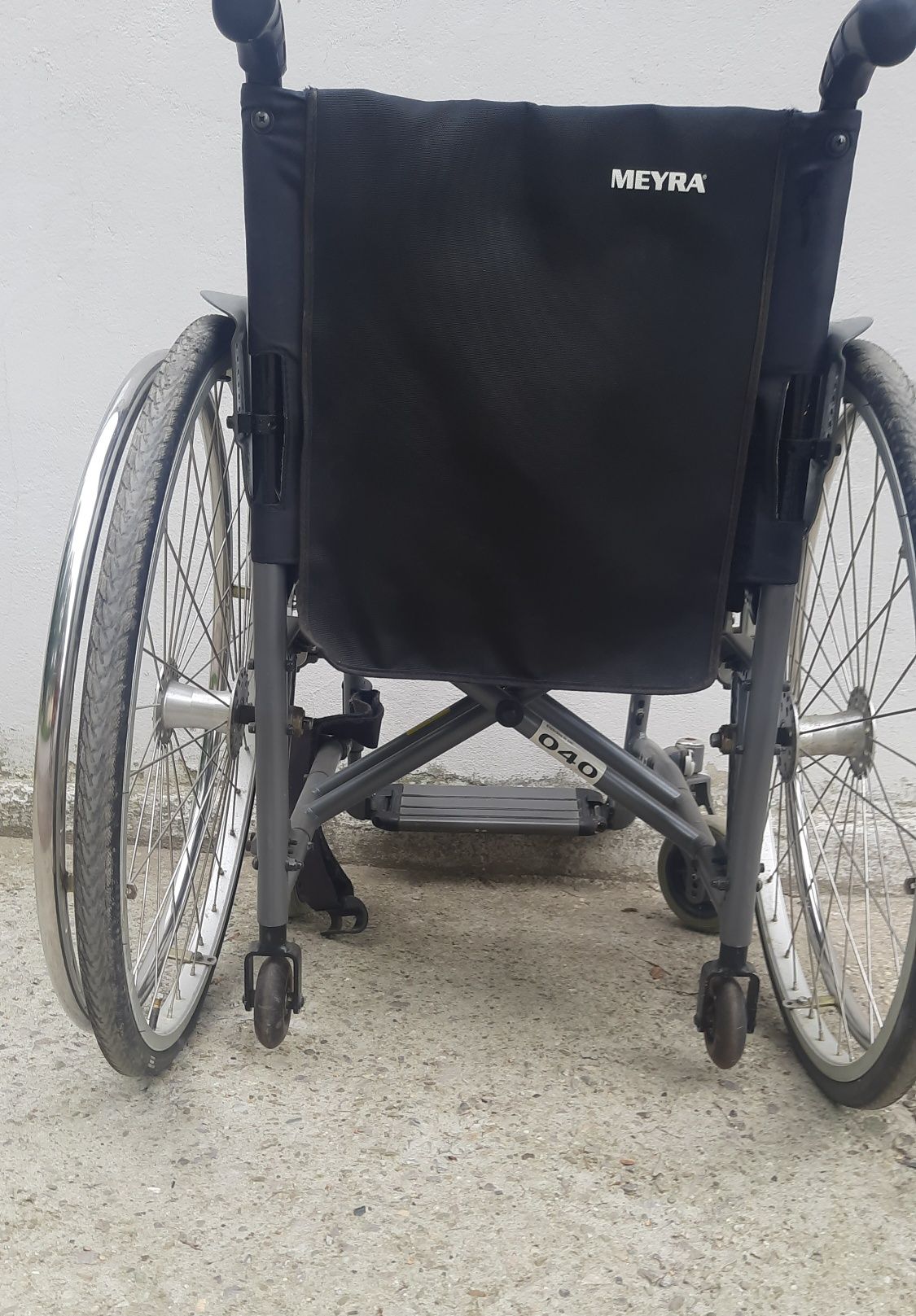 Wózek inwalidzki aktywny meyra x1 szary siedzisko 38cm