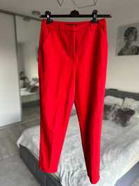 Czerwone eleganckie spodnie z wysokim stanem