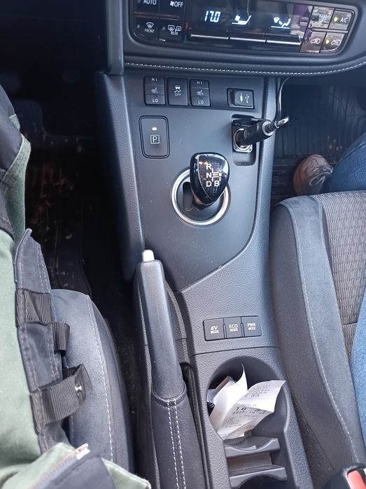 Toyota Auris Hybrid LED