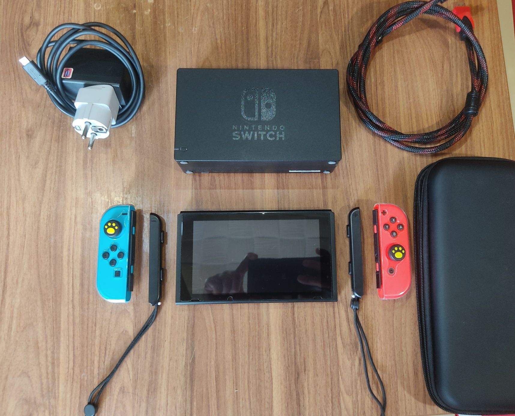Продам Nintendo switch v1 kefir