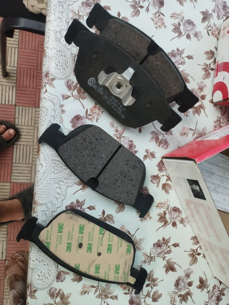 Гальмівні колодоки Volvo xc90 Brembo P86029 P86027